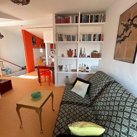 Villa Charming House In The Historic Old Town Alicante Esterno foto