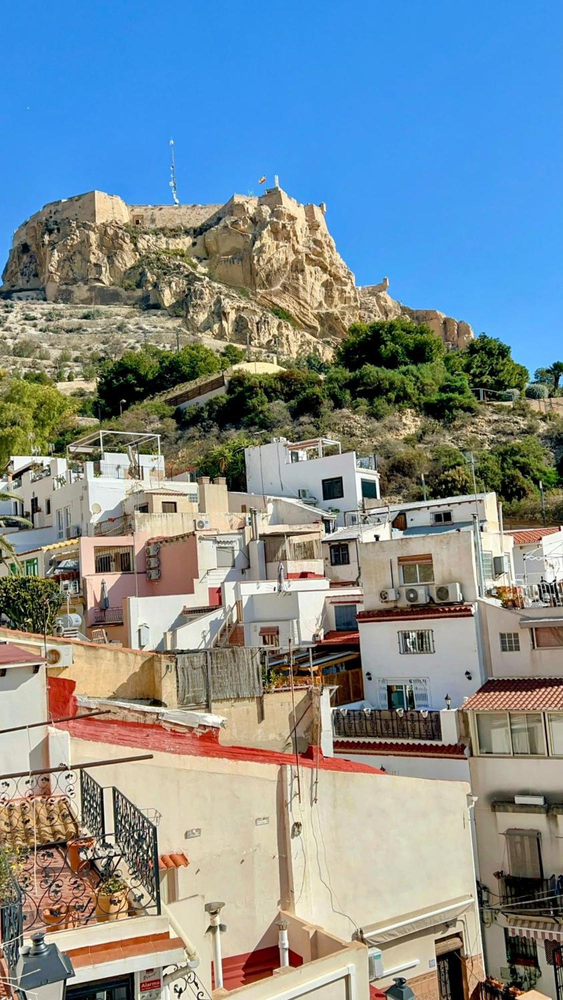 Villa Charming House In The Historic Old Town Alicante Esterno foto
