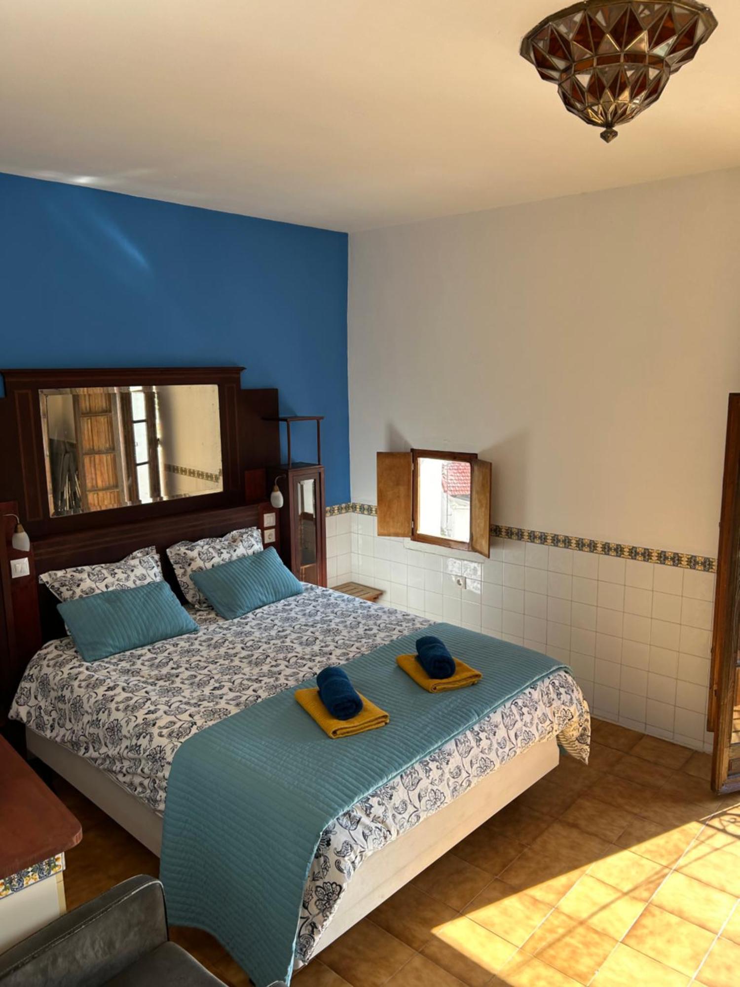 Villa Charming House In The Historic Old Town Alicante Esterno foto