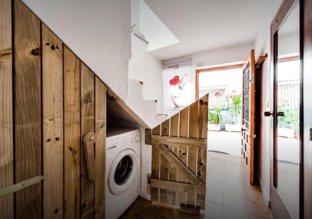 Villa Charming House In The Historic Old Town Alicante Esterno foto